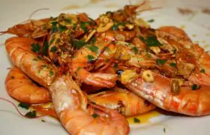 Yum Portuguese Garlic and Beer Shrimp Recipe