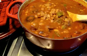 Delicious Portuguese Bean Stew with Linguiça Recipe