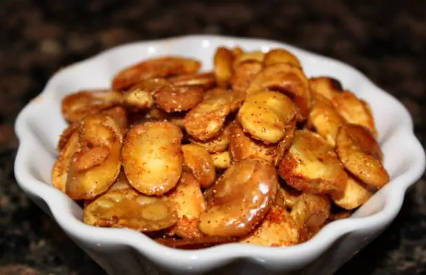 Portuguese Crunchy Fried Fava Beans Snack Recipe