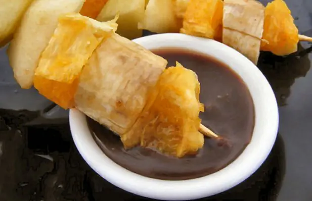 Yummy Portuguese Fruit Brochettes with Dip Recipe