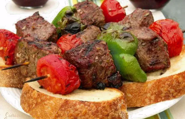 Juicy Grilled Beef Skewers Recipe