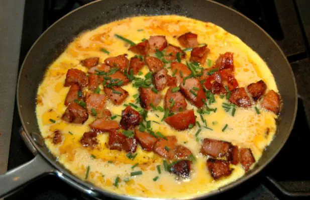Portuguese Chouriço or Linguiça Omelette Recipe