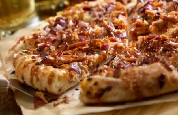 Delicious Portuguese Pulled Pork Pizza Recipe