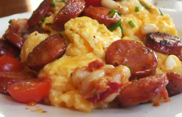 Paula's Portuguese Chouriço Scrambled Eggs Recipe
