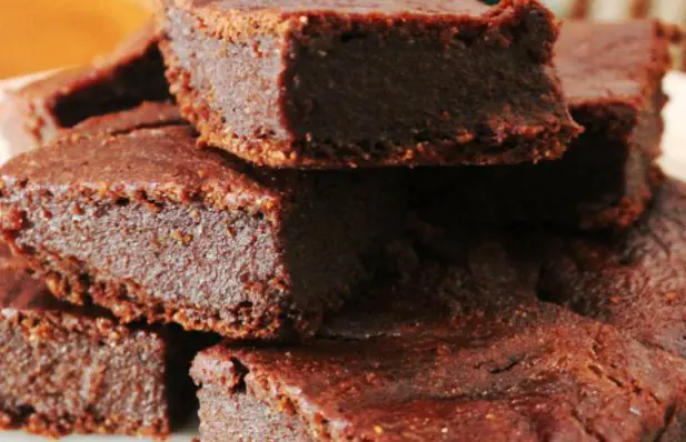 Delightfully Sweet Portuguese Carob Brownies Recipe