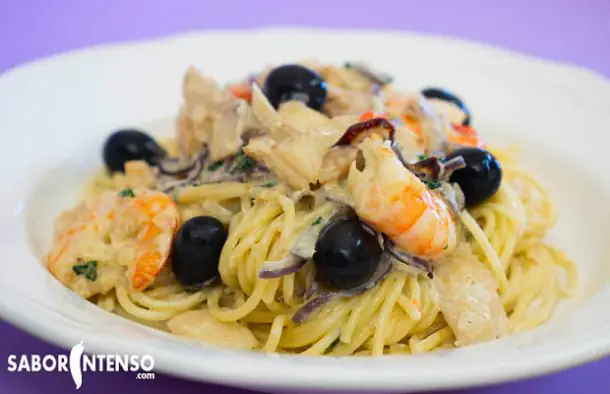 Portuguese Style Cod Spaghetti with Cream Recipe