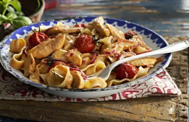 Portuguese Style Piri Piri Chicken Pasta Recipe