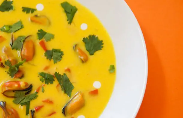 Portuguese Creamy and Flavorful Mussel Soup Recipe