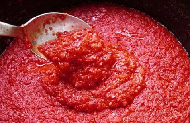 Portuguese Ground Hot Red Pepper Sauce Recipe