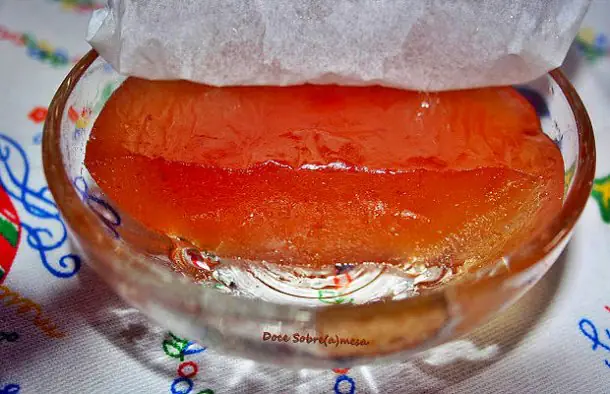 Easy Portuguese Apple Marmalade Dessert Recipe
