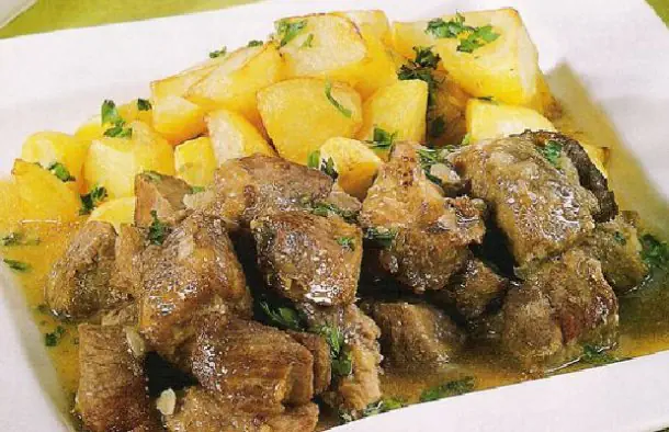 Delicious Portuguese Fried Pork Rojões Recipe