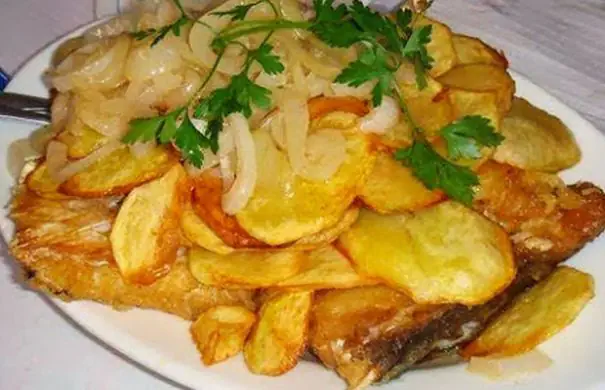 Portuguese Bacalhau à Minhota (Minho Cod) Recipe