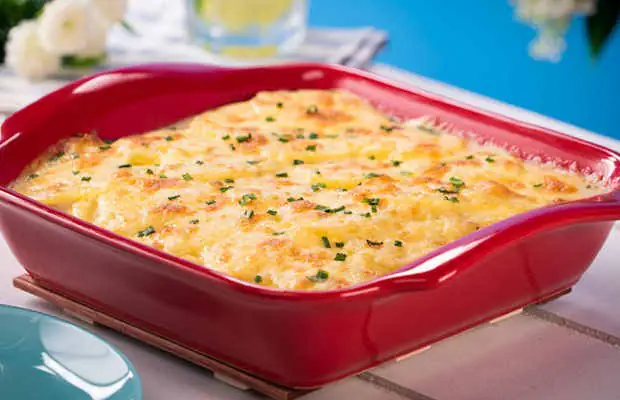 Delicious Portuguese Baked Wedding Cod Recipe