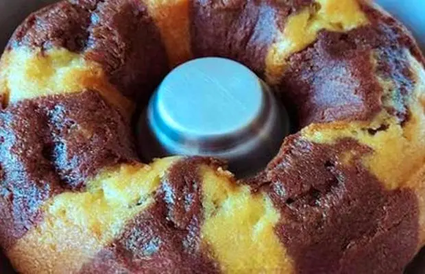Carrot and Chocolate Marble Cake Recipe