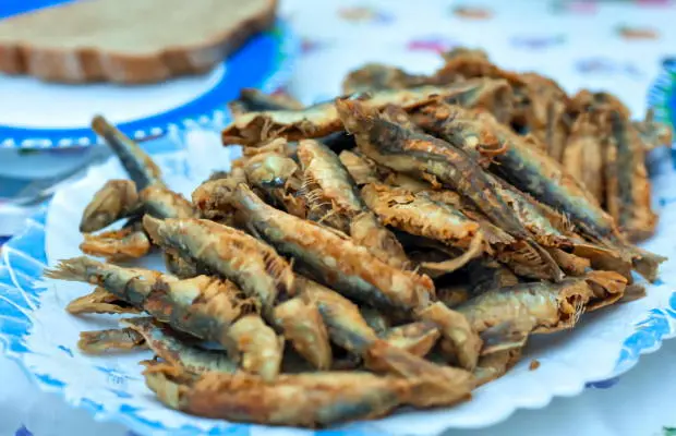 Paula's Crispy Portuguese Fried Sardines Recipe